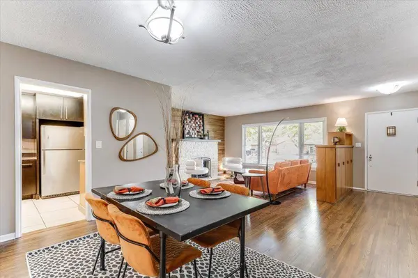 239 S Parkwood, Wichita, KS 67218
