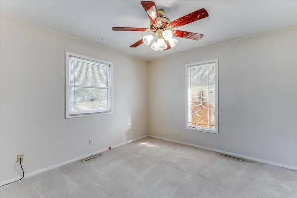 12420 Walker St, Wichita, KS 67235