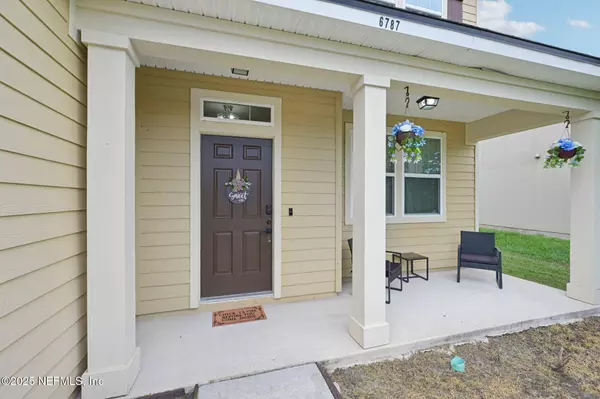 6787 SANDLE DR, Jacksonville, FL 32219