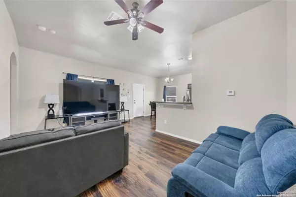 6538 Marcum, San Antonio, TX 78227