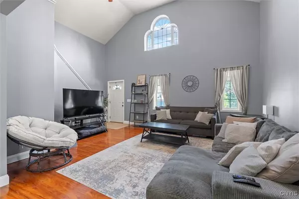 286 W 2nd ST, Oswego, NY 13126