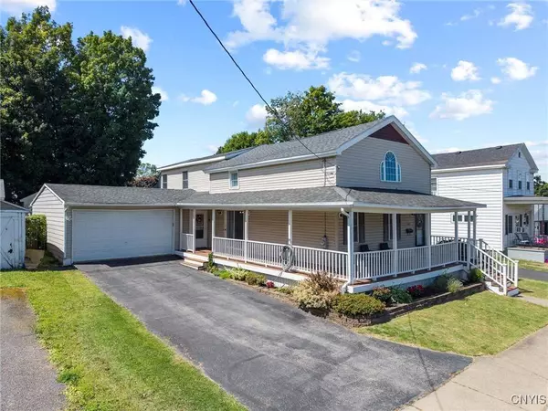 286 W 2nd ST, Oswego, NY 13126