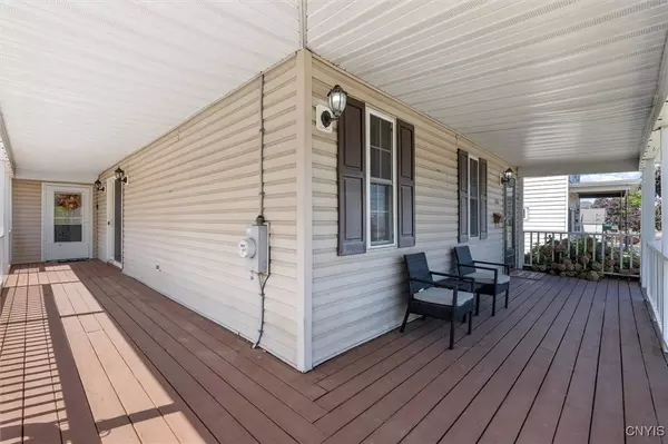 286 W 2nd ST, Oswego, NY 13126