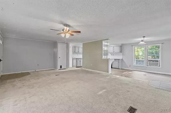 311 Cemetery RD, Oswego, NY 13126