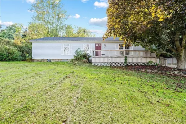 311 Cemetery RD, Oswego, NY 13126