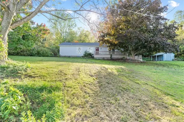 311 Cemetery RD, Oswego, NY 13126