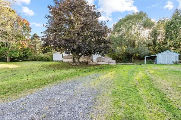 311 Cemetery RD, Oswego, NY 13126