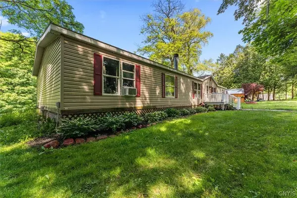 16226 Irwin RD, Oswego, NY 13126