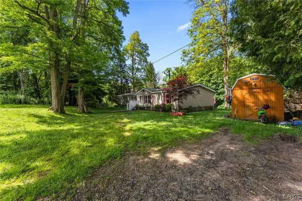 16226 Irwin RD, Oswego, NY 13126