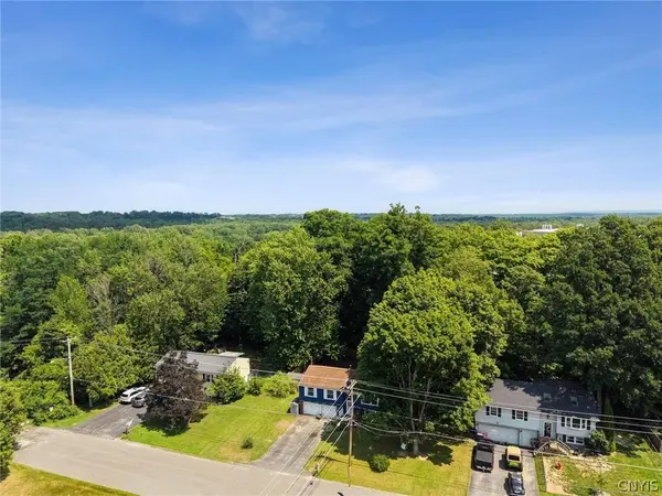 213 Birchwood BLVD, Baldwinsville, NY 13027