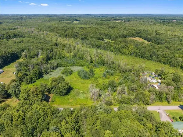 210 Goodfellow RD, Fulton, NY 13069