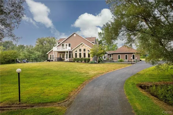 64 Ostrander DR