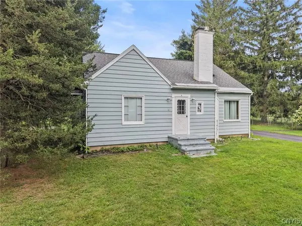 8 Davis ST, Mexico, NY 13114