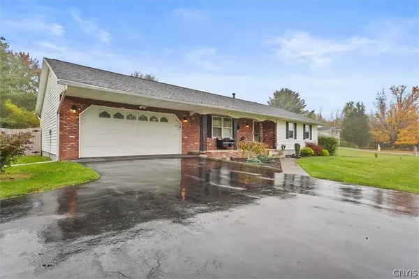 2198 County Route 7, Oswego, NY 13126