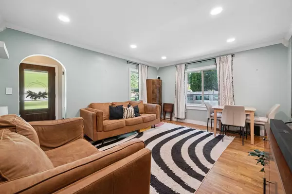 3118 N Hood Ave, Wichita, KS 67204