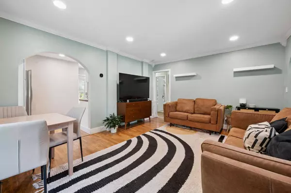 3118 N Hood Ave, Wichita, KS 67204