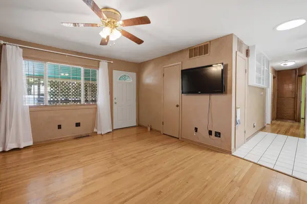 113 S Sunnyside, Haysville, KS 67060