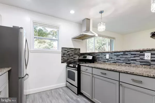 3833 HAMILTON ST #G-103, Hyattsville, MD 20781