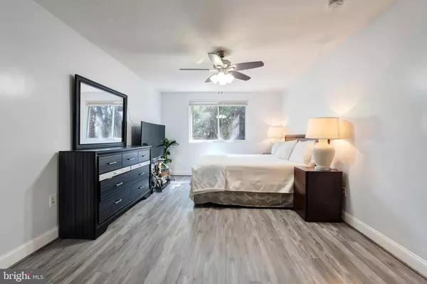 3833 HAMILTON ST #G-103, Hyattsville, MD 20781