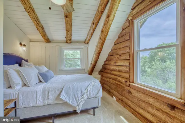 14422 CRAWLEYS DAM RD, Goldvein, VA 22720