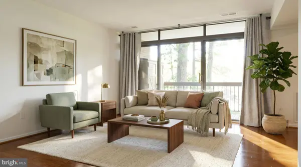 1643 PARKCREST CIR #7C/201, Reston, VA 20190