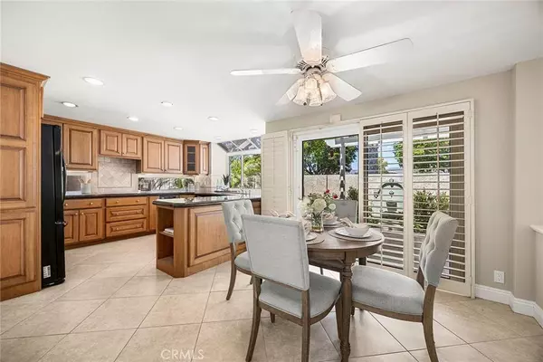 45 Colonial, Irvine, CA 92620