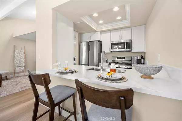 4692 Lakeview AVE #8, Yorba Linda, CA 92886