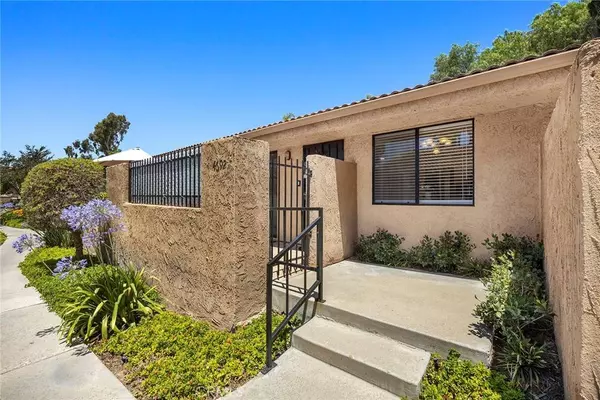 4692 Lakeview AVE #8, Yorba Linda, CA 92886