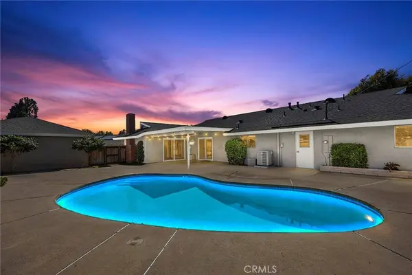 11582 Suburnas WAY, Santa Ana, CA 92705