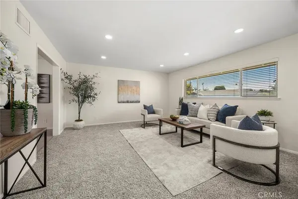 11582 Suburnas WAY, Santa Ana, CA 92705