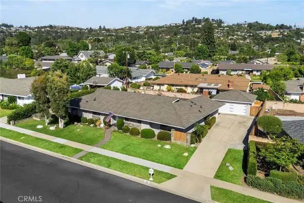 11582 Suburnas WAY, Santa Ana, CA 92705