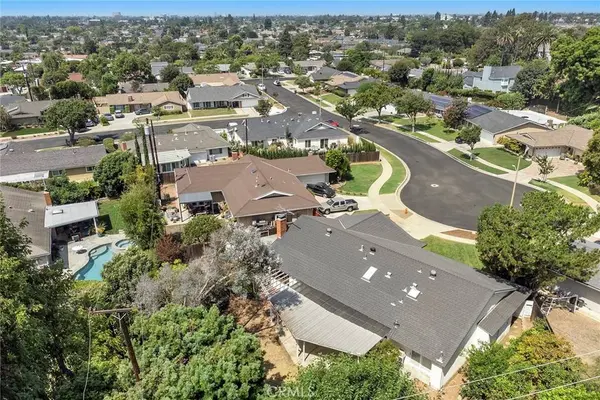 3948 E Lynnwood AVE, Orange, CA 92869