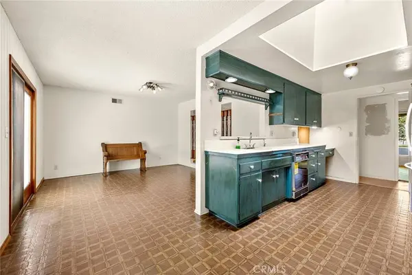 3948 E Lynnwood AVE, Orange, CA 92869