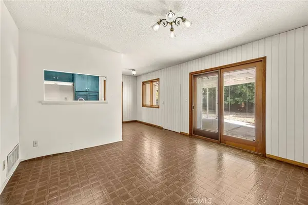 3948 E Lynnwood AVE, Orange, CA 92869