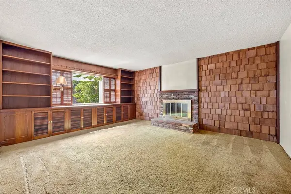 3948 E Lynnwood AVE, Orange, CA 92869