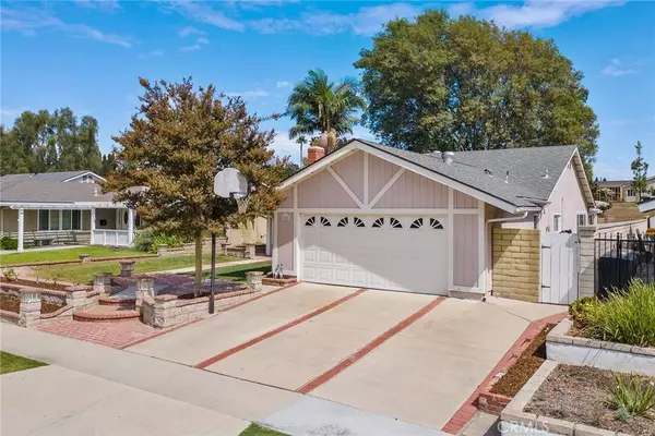 5418 5418 Saratoga ST, Yorba Linda, CA 92886