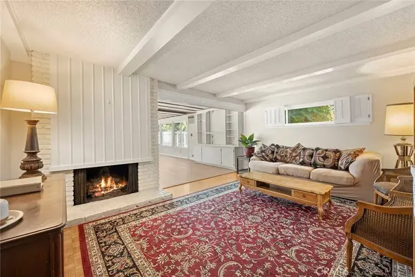 4029 E Country Canyon Rd, Anaheim Hills, CA 92807