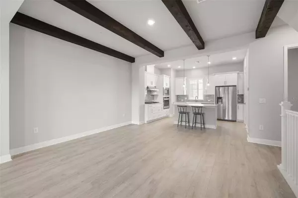 206 S TAMPANIA AVE #4, Tampa, FL 33609