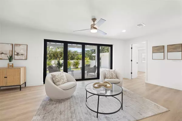 3801 DR MARTIN LUTHER KING JR ST N, St Petersburg, FL 33703