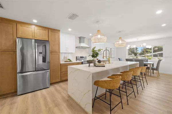 3801 DR MARTIN LUTHER KING JR ST N, St Petersburg, FL 33703