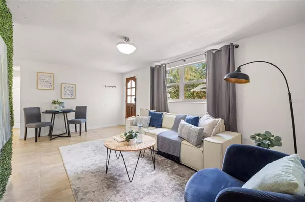 111 W HIAWATHA ST, Tampa, FL 33604