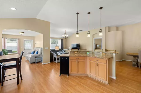 2005 BERRY LAKE DR, Brandon, FL 33510