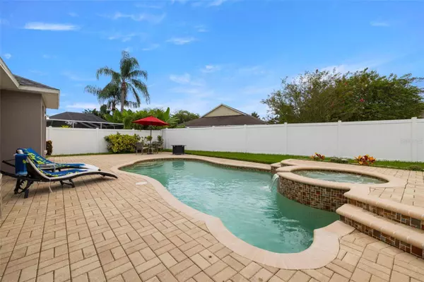 2005 BERRY LAKE DR, Brandon, FL 33510