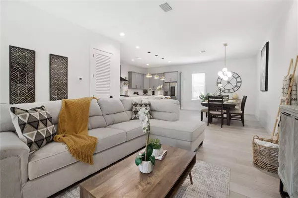 4921 N NEBRASKA AVE, Tampa, FL 33603