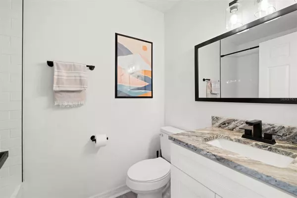 522 28TH AVE S, St Petersburg, FL 33705