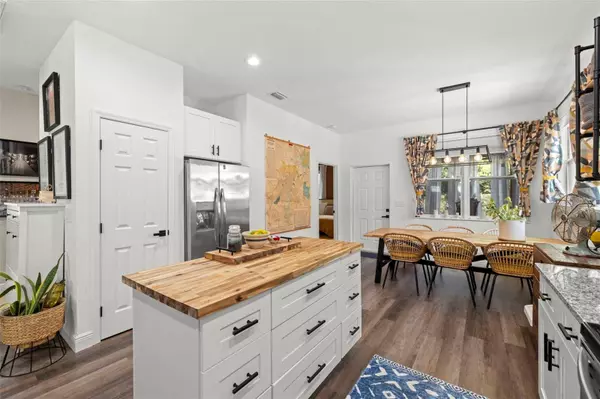 1430 E 99TH AVE, Tampa, FL 33612