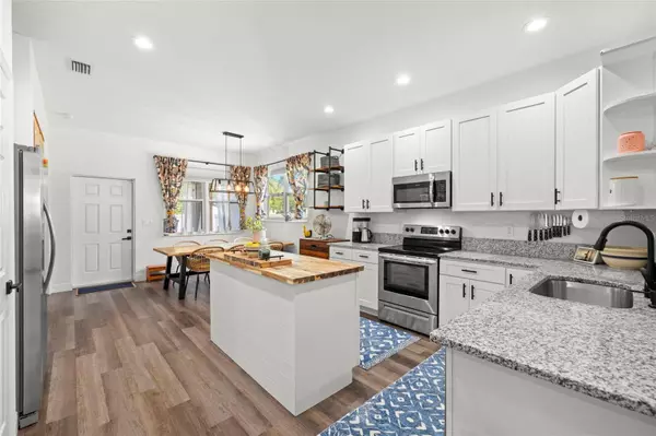 1430 E 99TH AVE, Tampa, FL 33612