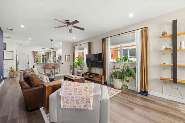 1430 E 99TH AVE, Tampa, FL 33612