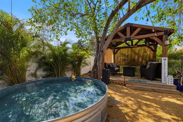 210 W SOUTH AVE, Tampa, FL 33603