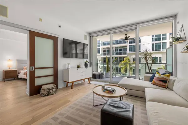 912 CHANNELSIDE DR #2517, Tampa, FL 33602